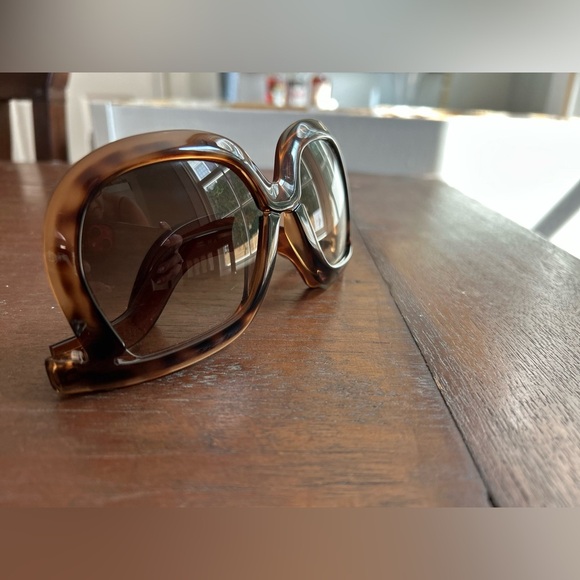 Marc Jacobs Sunglasses - Picture 5 of 8